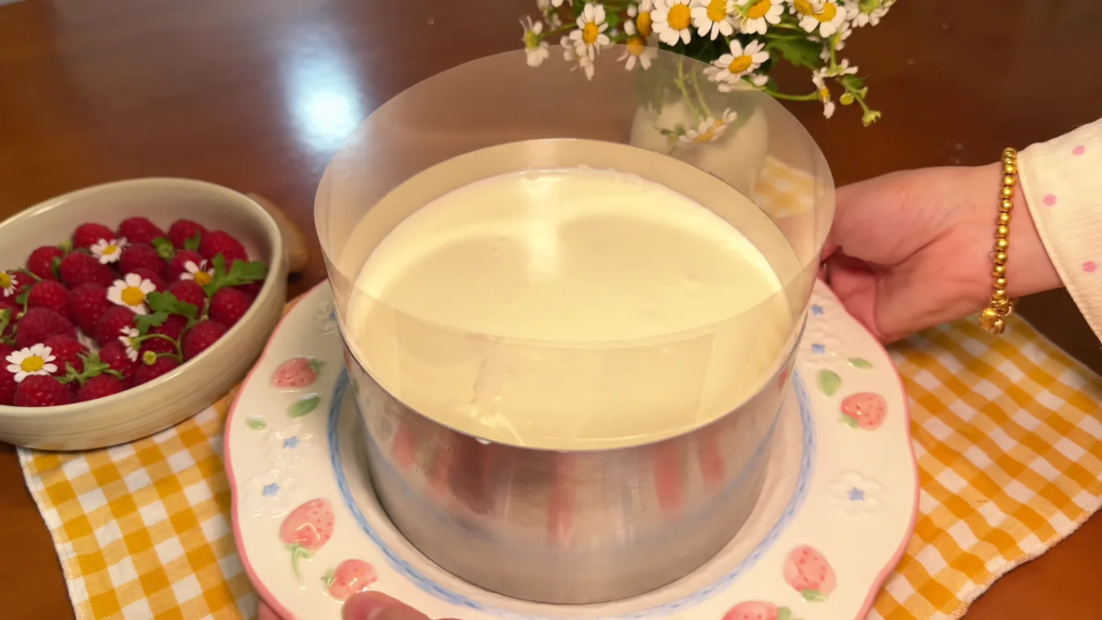 Làm đông bánh mousse