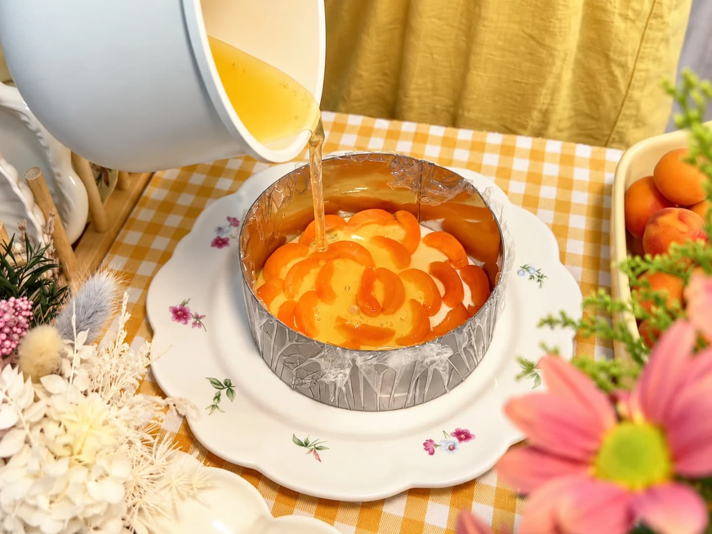 Làm đĩa thạch mơ