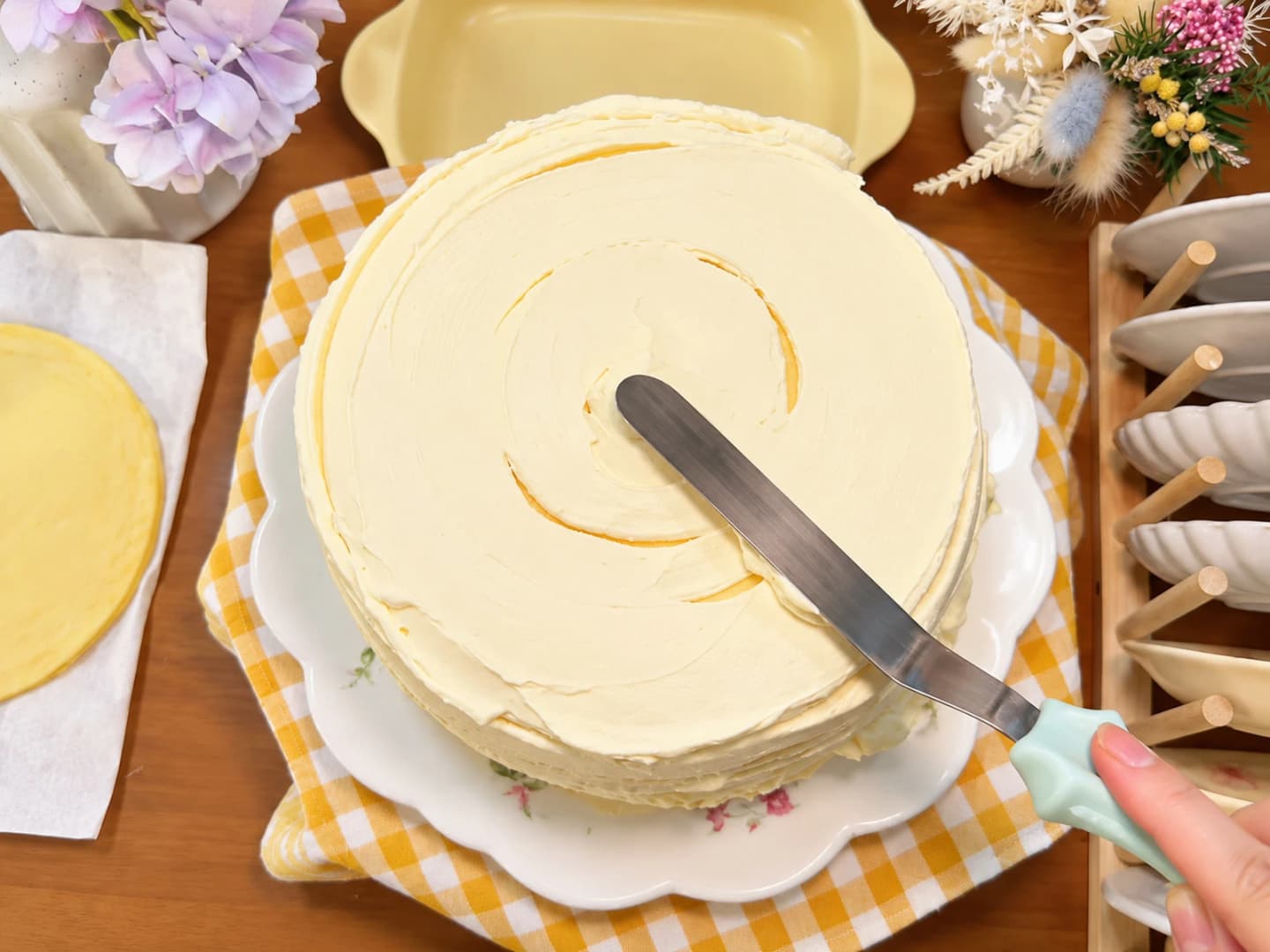 Phủ kem và làm lạnh bề mặt