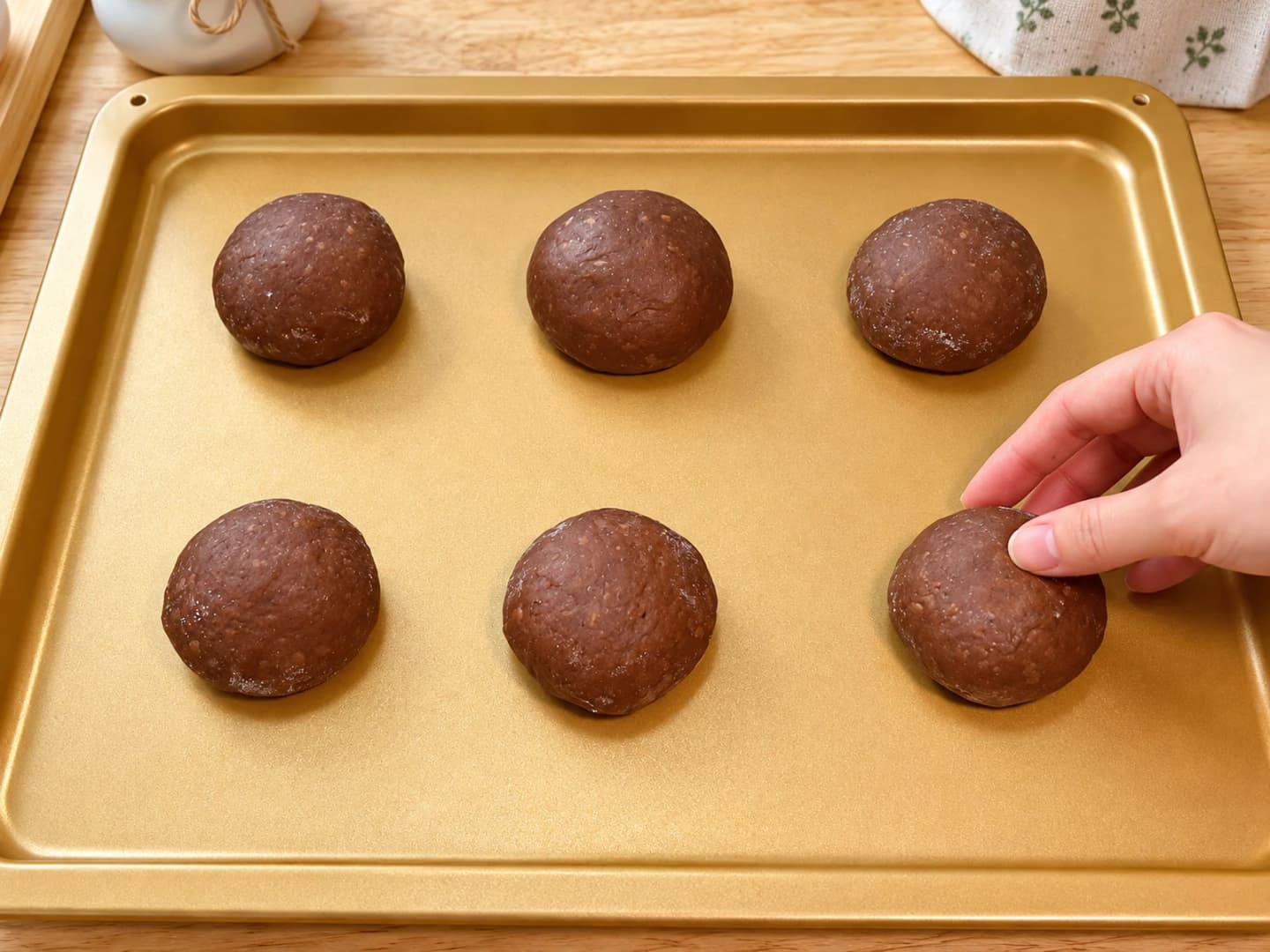 Divide and shape the buns